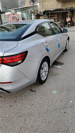 نيسان سنترا